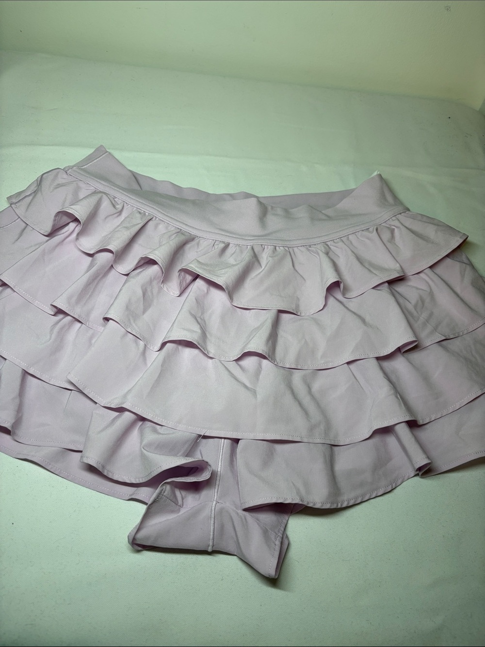 Offline by Aerie Pale Lilac Lined Flouncy Short Size M